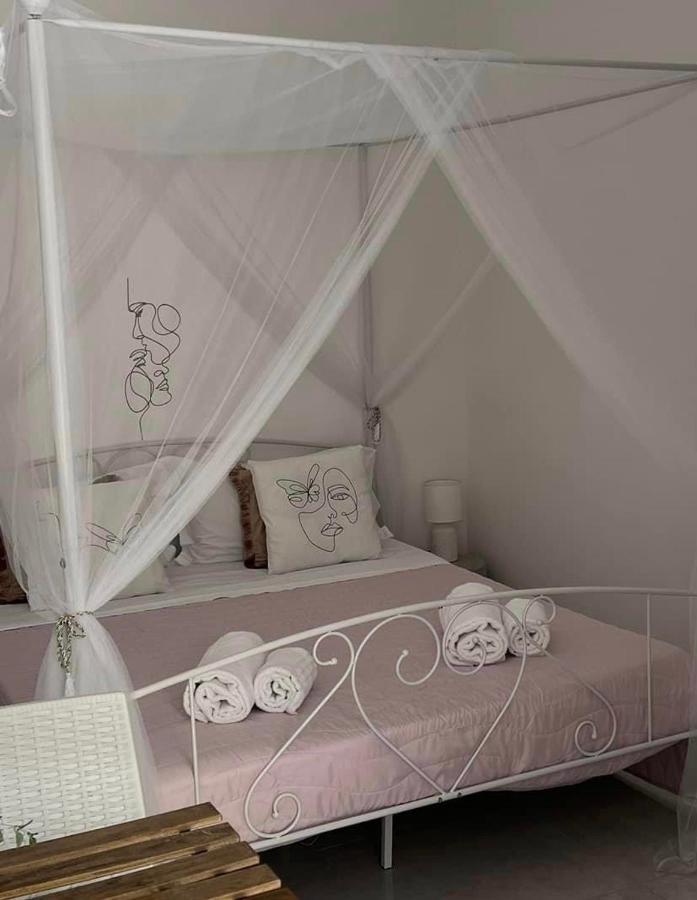Faro'S Room Bari Luaran gambar